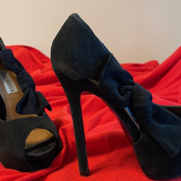 Steve Madden black stiletto’s.  Size 5 1/2 - Picture 8 of 10